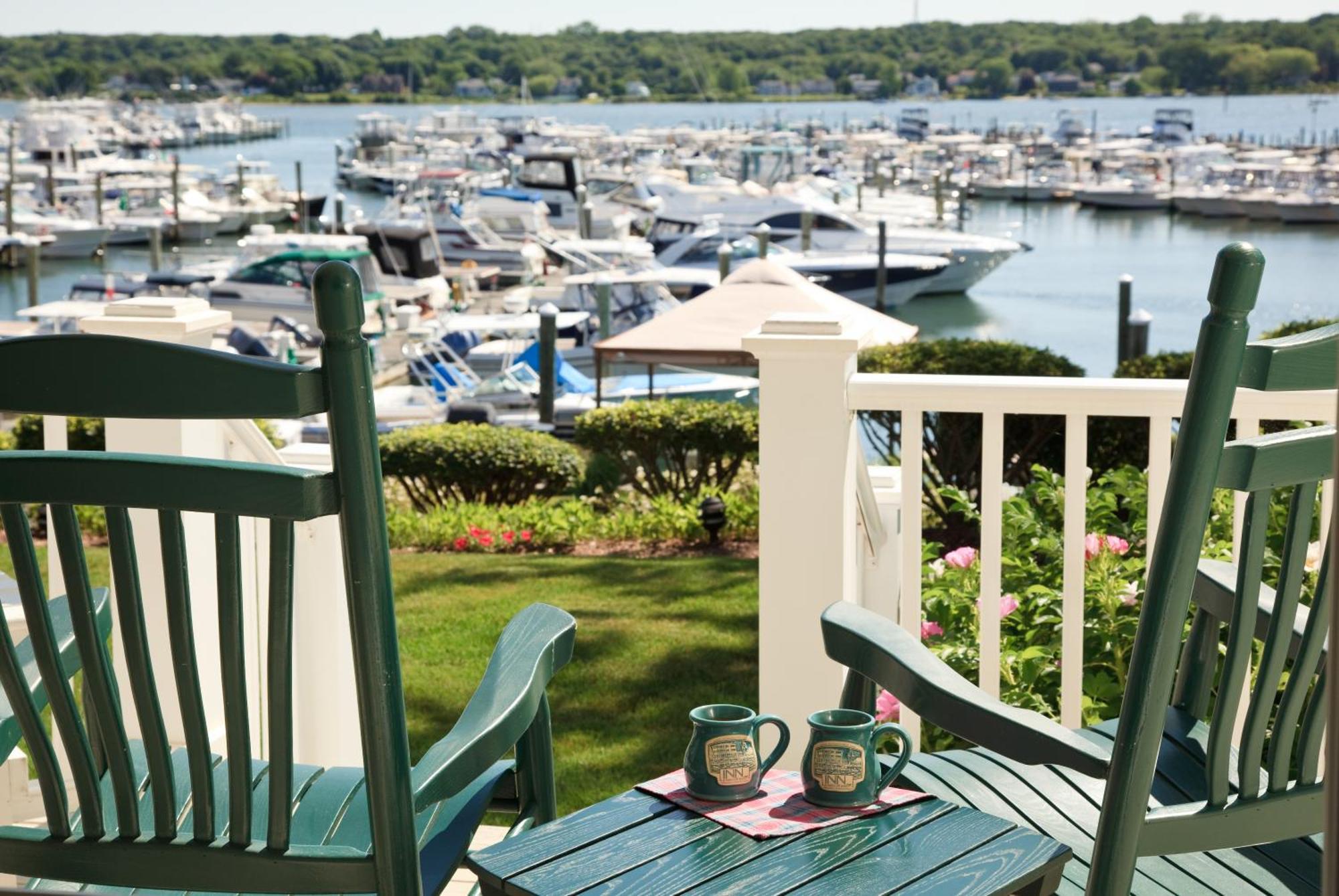 Inn At Harbor Hill Marina Niantic Habitación foto